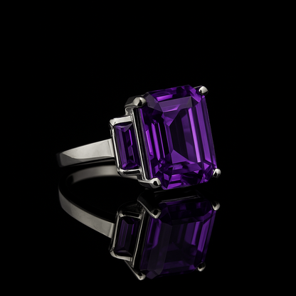 Amethyst Ring  in  Silver 925